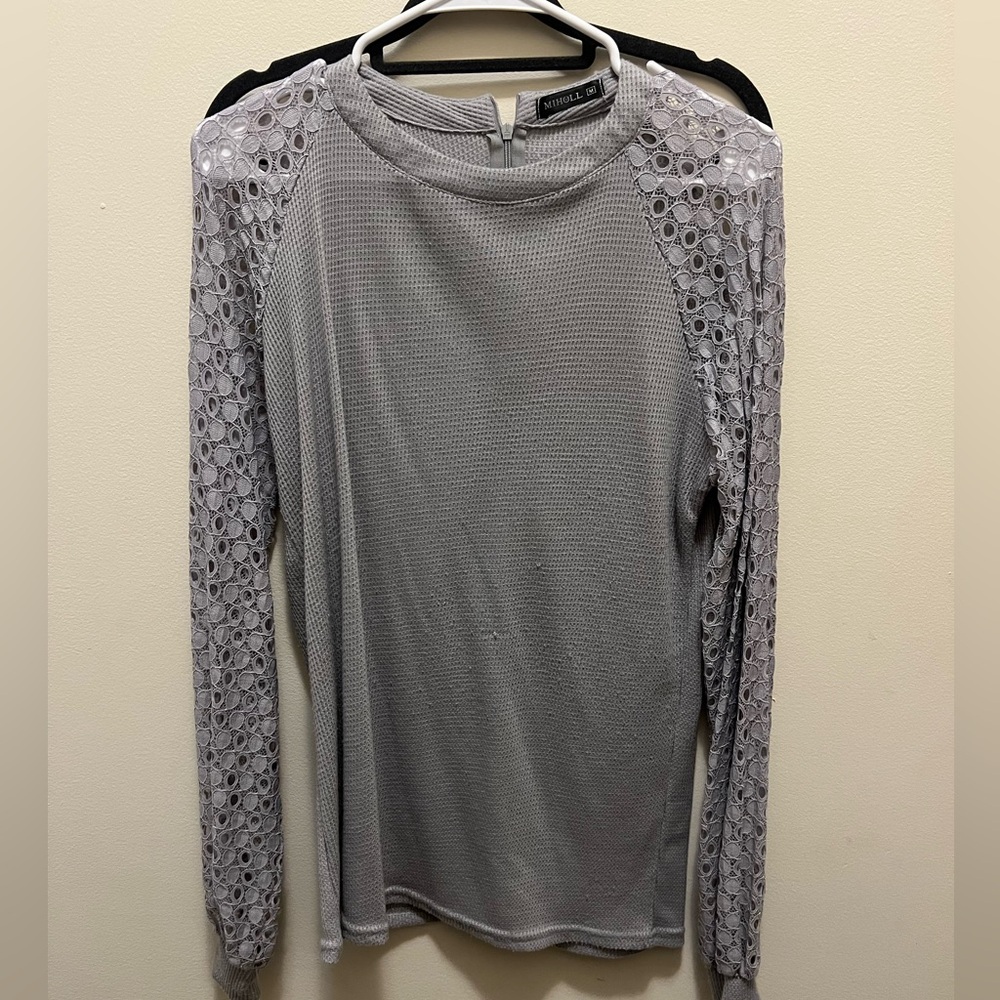 Grey long sleeve